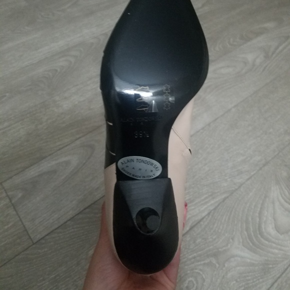 Alain Tondowski Paris Cream/Black Boots - Picture 7 of 8